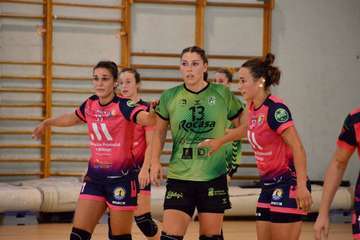 El Rocasa muestra sus credenciales para soñar tras imponerse al Costa del Sol Málaga (27-23)/TA.